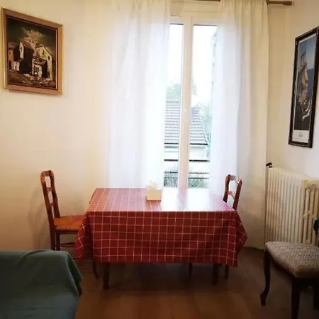 Corolle Duplex Aux Portes De Paris Apartman *